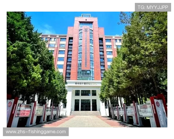 呼和浩特市第十四中学将棒垒球纳入校本课程 培养优秀人才 呼和浩特市第十四中学将棒垒球纳入校本课程 培养优秀人才