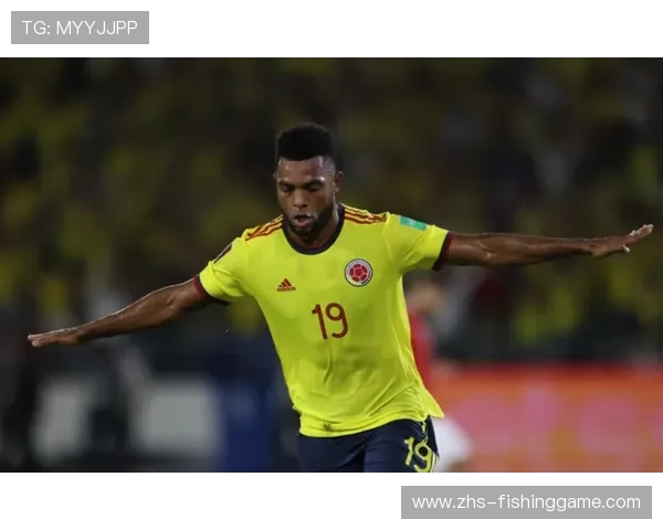 茸主三回合激战，一致判定胜对手